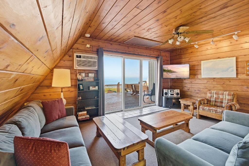 Stevensville Ski Chalet | Chalet #17