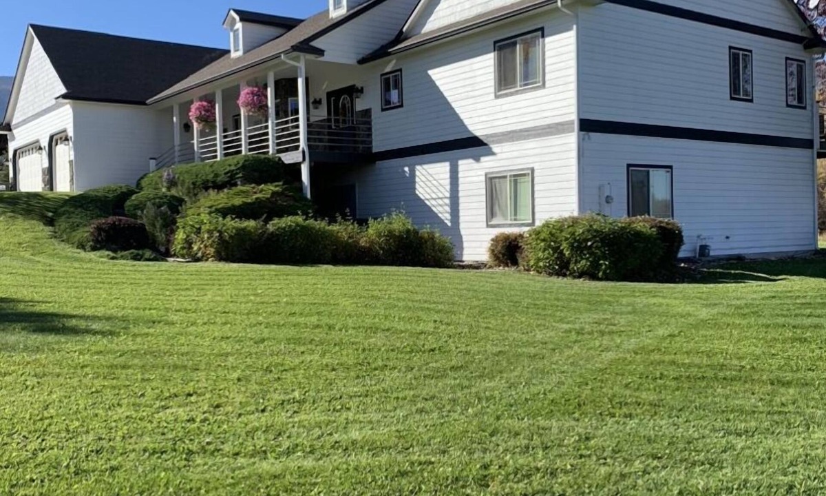 Florence House | Creekside Tranquility Peaceful, Spacious Montana Home Near Missoula -20 Min