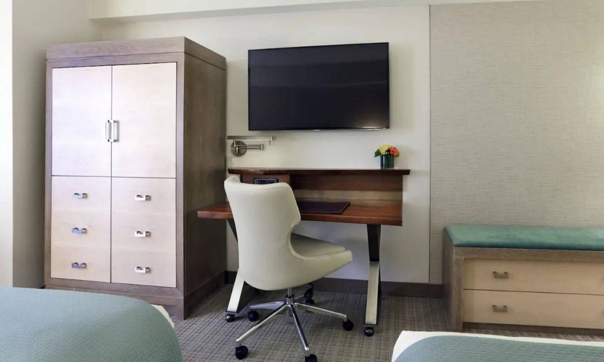 Seaport District Hotel | Deluxe 2 Double | Seaport Boston | Waterfront Hub, Harborwalk, Museums Nearby