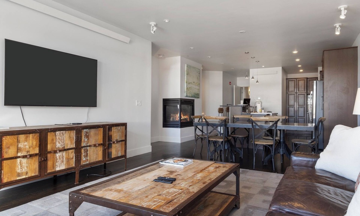 Jackson Condo | Outpost: King Ridge 3 - AC & Hot Tub!