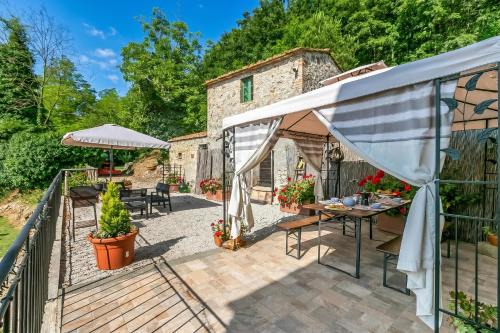 Montieri Apartment | Podere del Ciacchi Among Tuscany Greenery - Happy Rentals
