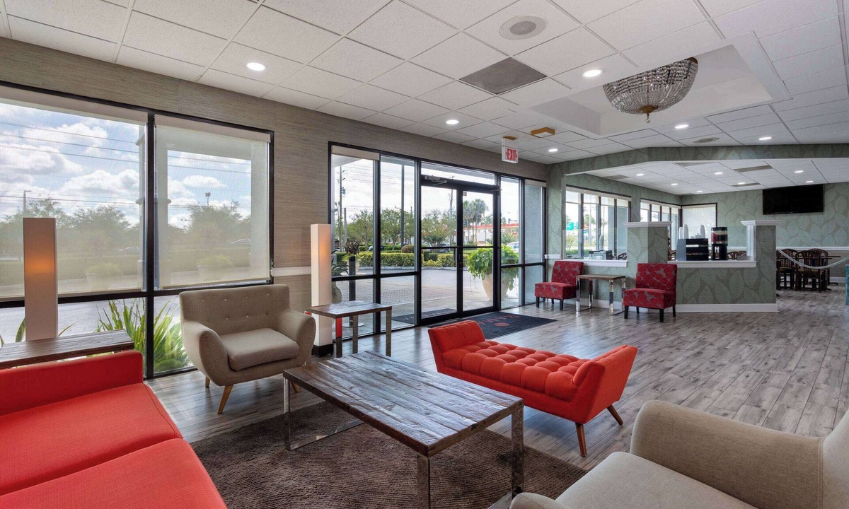 Altamonte Springs Hotel | Ramada by Wyndham Altamonte Springs Near I-4