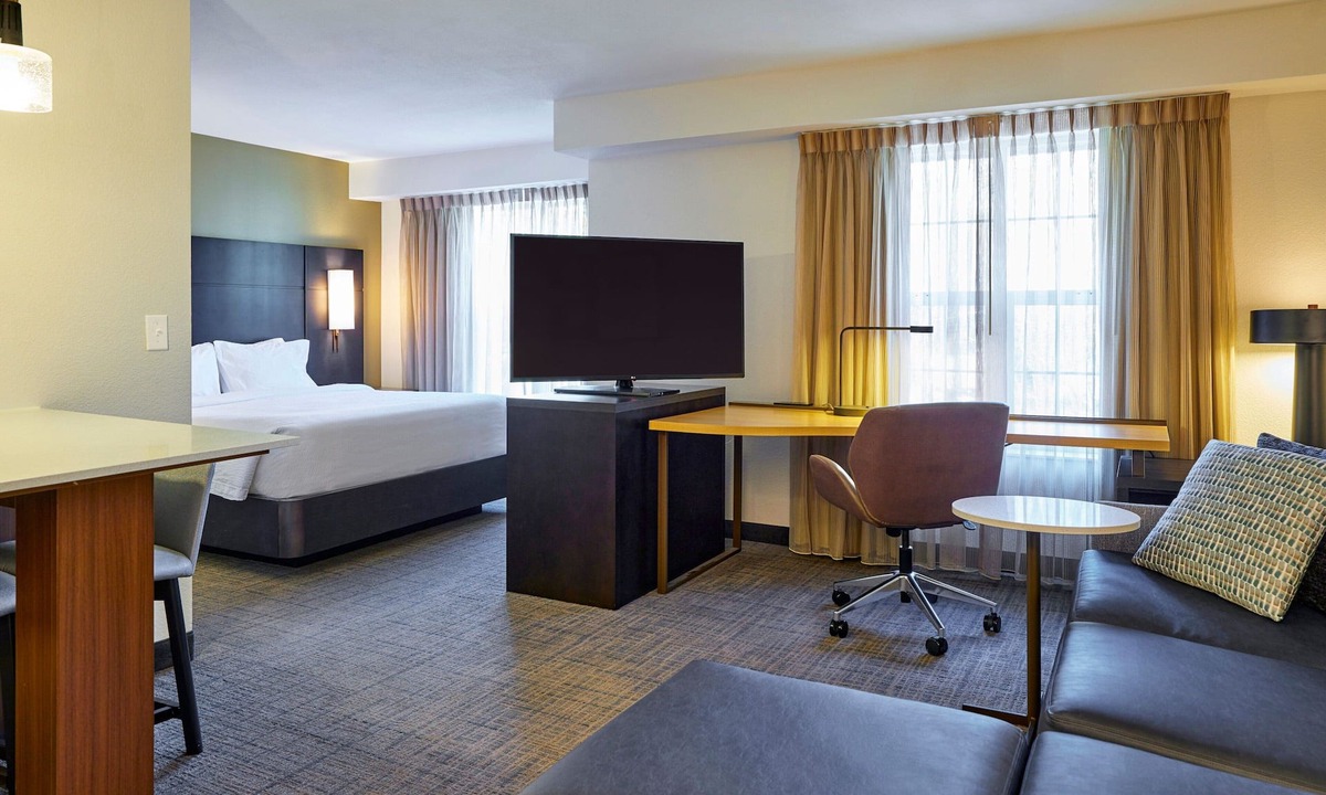 Cal Young Hotel | Residence Inn Eugene Springfield