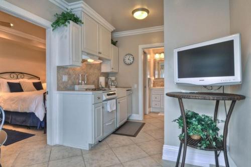San Clemente House | San Clemente - Monterey D