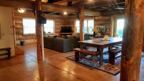 Four Corners Cabin | Spectacular Large Group Accommodations With Gallatin River Access!