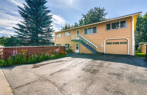 Russian Jack Park Apartment | Anchorage Apt: Home Base for Alaska Adventure!