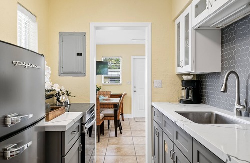 Rock Harbor Cabin | Bay Harbor Lodge