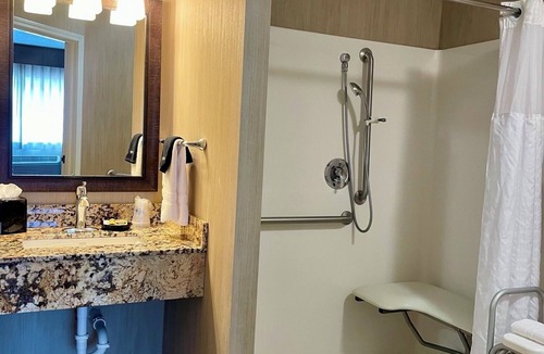 Flathead County Hotel | Best Western Plus Flathead Lake Inn And Suites