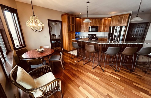 Seneca Falls House | Cayuga Lakefront - beach, dock, hoist - Seneca Falls, Finger Lakes Wine Trail