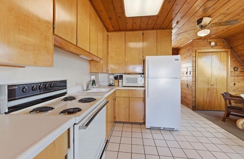 Stevensville Ski Chalet | Chalet #17