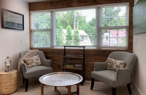 Chevy Chase House | Charming Kentucky Cottage