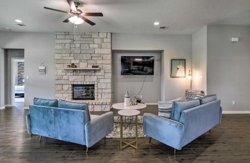 Pflugerville House | Charming Pflugerville Home about 25 Mi to Austin!