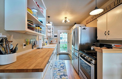 Brill Cabin | Cute cabin on pristine Long Lake