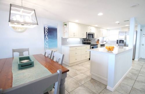 Ormond-by-the-Sea Condo | Direct Oceanfront Best Views and Location Balcony Pool Beach Gear