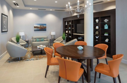 Doral Hotel | DoubleTree by Hilton Miami - Doral, FL