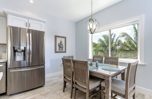 Marathon House | Experience the relaxation and breathtaking natural beauty of the Florida Keys.
