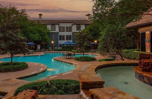North Burnet Apartment | Furnished Apartments Next to the Domain