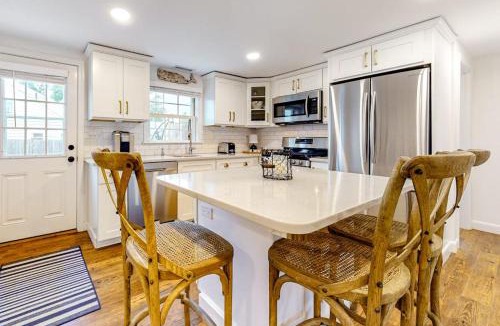 Falmouth House | Harbortown Hideaway