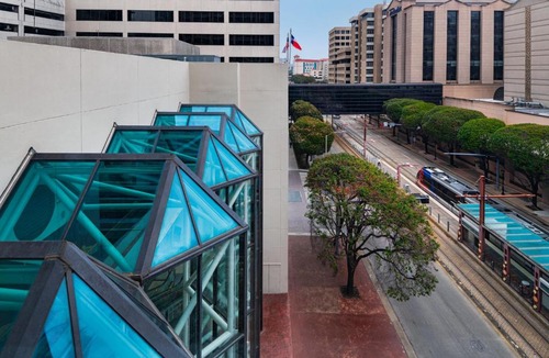 Texas Medical Center Hotel | Houston Marriott Medical Center/Museum District