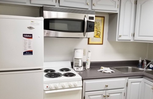 Lawrenceburg House | Just a little basement efficiency in the Heart of Downtown Lawrenceburg.