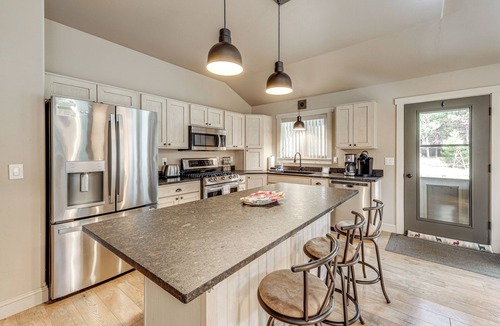 Kalispell Cottage | Kalispell Main House < 15 Mi to Flathead Lake