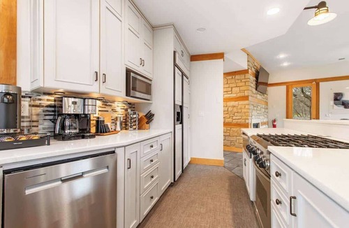 Douglas House | Lakescape | Heated Saltwater Pool | Near Town