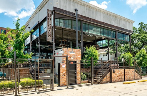 Midtown Apartment | Lodgeur Midtown