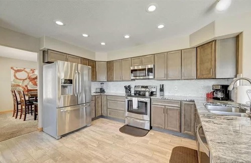 Northeast Colorado Springs House | Mountain View Near Park and Rec Center