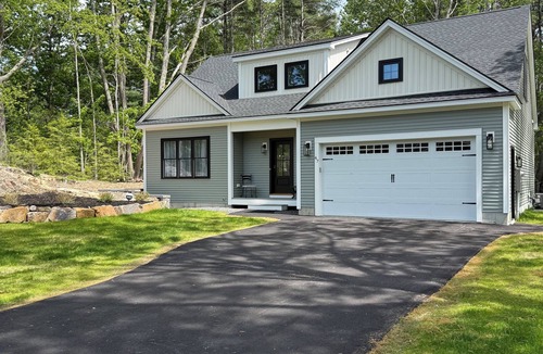 Ogunquit - Wells House | New construction 3 bedroom home with central air in Ogunquit!