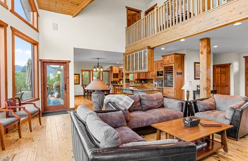Panguitch Cabin | New Listing! Bryce Luxury Lodge