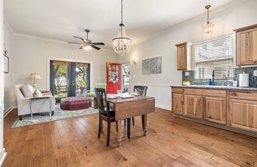 Dripping Springs House | Peaceful Country Charm with Private Pool