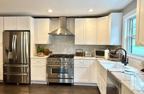 Lake Luzerne House | Peaceful Hudson River Waterfront Farmhouse Near Saratoga & Lake George