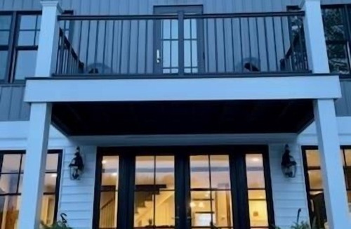 Lake Luzerne House | Peaceful Hudson River Waterfront Farmhouse Near Saratoga & Lake George
