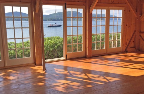 Southwest Harbor Cottage | Private beach, dock, 1,500 ft of oceanfront on Greenings Island near Acadia