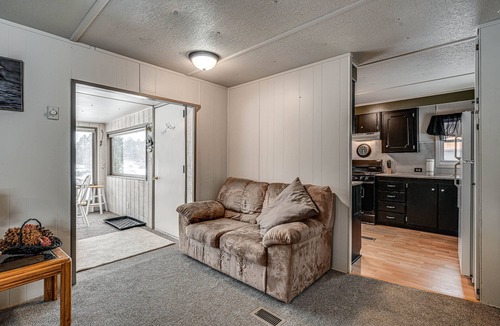 Rhinelander House | Rhinelander Vacation Rental w/Yard on Venus Lake!