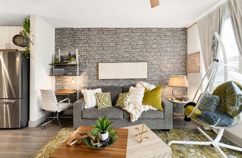 Dallas Apartment | Sky Deck Lounge With Views