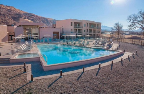 Moab Condo | Spacious, family friendly 2-bedroom condo with AC in charming Moab