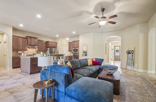 Forest Creek House | Spacious Retreat Near Kalahari on an Acre, Updated Kitchen, Foosball, Screened Porch, Huge Backyard