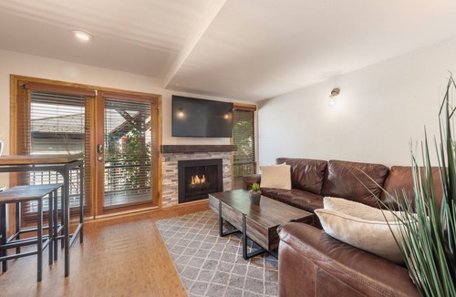Downtown Park City Ski Chalet | STEPS FROM MAIN STREET- 1Bed/1Bath Condo