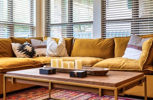 Dripping Springs House | Stunning Home with Outdoor Pool, HotTub and Yard