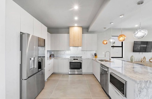 Monroe County House | Stylish Oceanview Kayak Getaway w/Pool & Hot Tub!