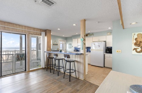 Palm Coast House | Tipsy Turtle Direct Oceanfront Sunrise