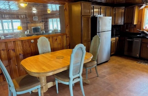 Franklin Cottage | Tranquil Lakeside 2-Bedroom Cottage w/Optional Bunkhouse