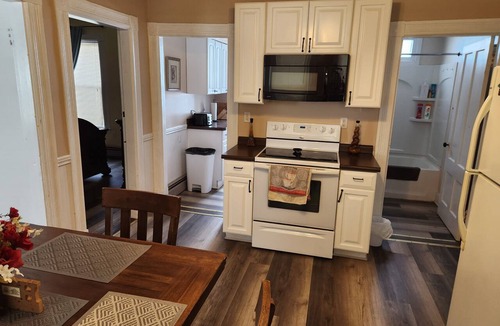 Manchester Apartment | Very spacious, clean, and comfortable first floor unit. Close to major highway!