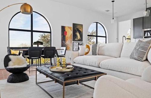 Spicewood Villa | Villa 7 | 3BR | Firepit | Pool | Hot tub | Yoga