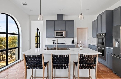 Spicewood Villa | Villa 7 | 3BR | Firepit | Pool | Hot tub | Yoga