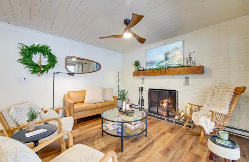 Pullman House | Waterfront Deck! Chic Lower Scott Lake Cottage