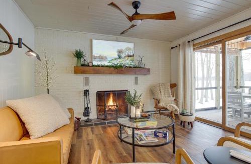 Pullman House | Waterfront Deck! Chic Lower Scott Lake Cottage