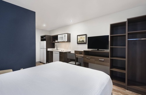Dallas Hotel | WoodSpring Suites Plano - North Dallas