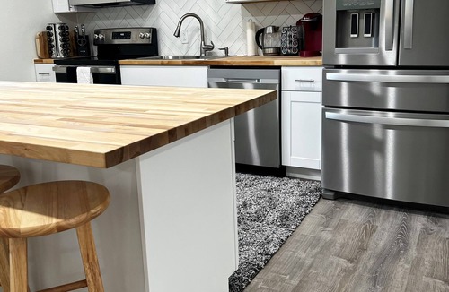 Spenard Apartment | Wyoming